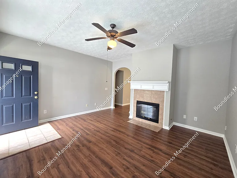 1684 Jackson Sq NW — Photo 2
