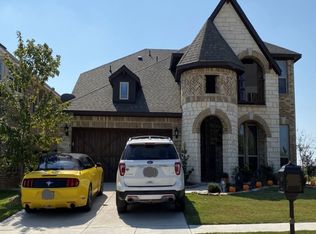 800 Sunflower Ct, Aledo, TX 76008