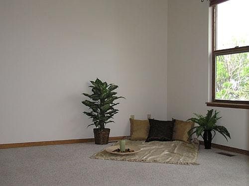 5th image of 8565 Pepperridge Dr