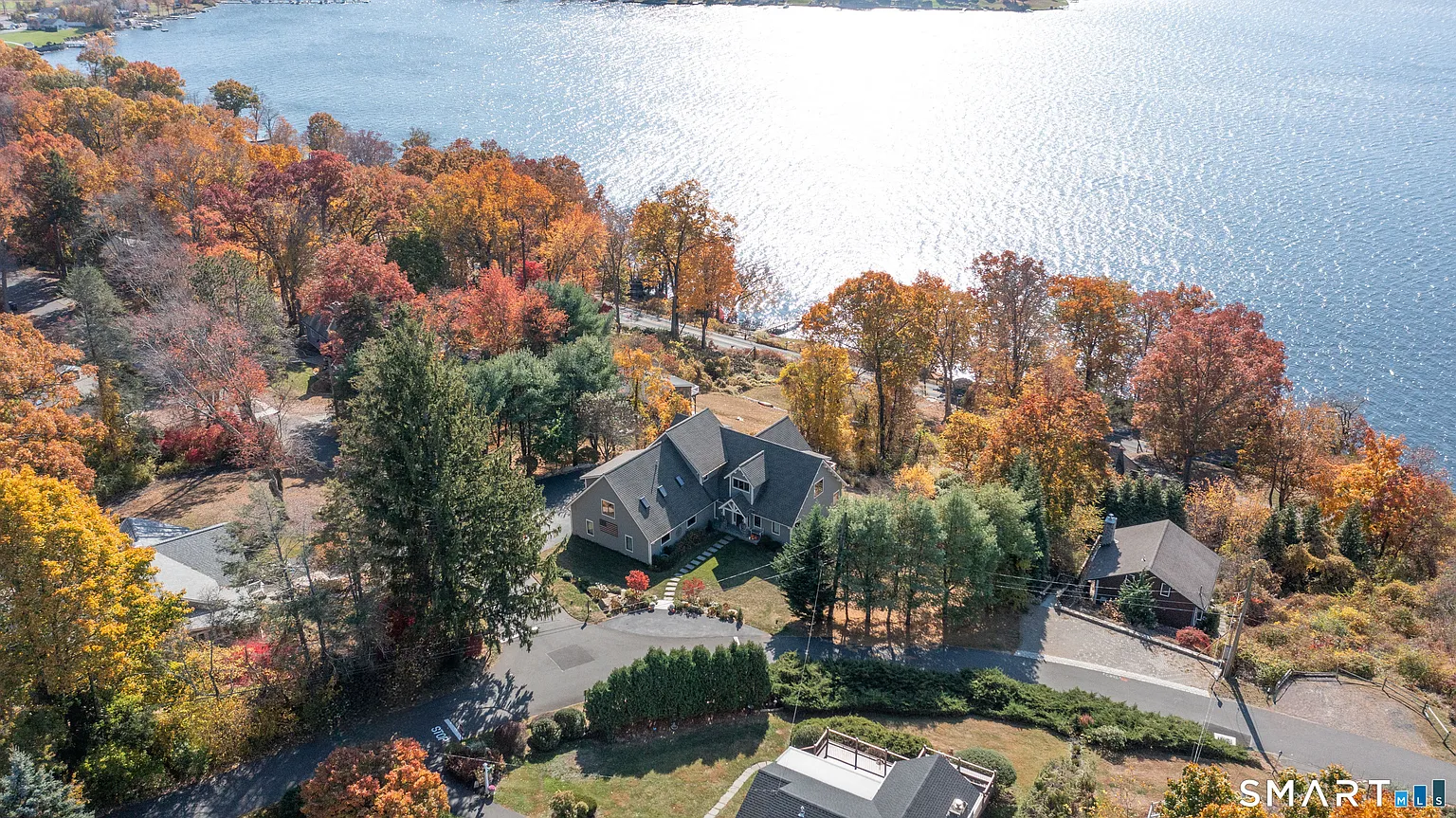 54 Indian Trail photo 1