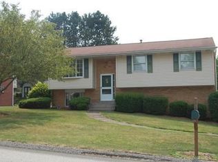 436 Flagstaff Dr, Greensburg, PA 15601