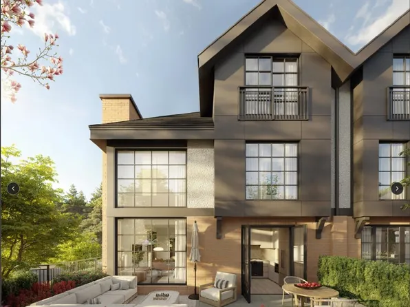 3288 Brookridge Dr #2, North Vancouver, BC V7R 3A8