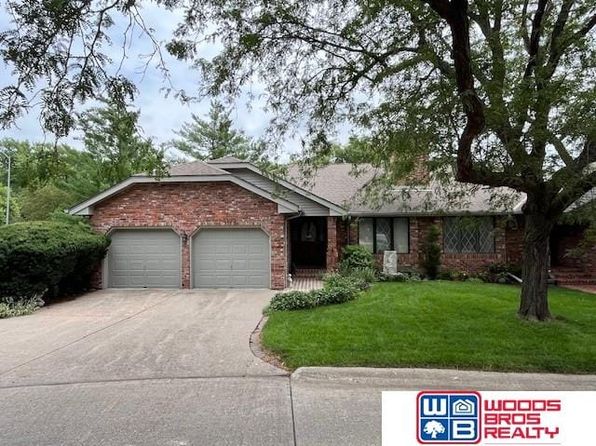 2100 Heritage Pines Ct