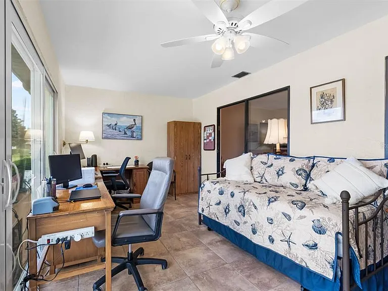 1415 Langley Dr — Photo 29
