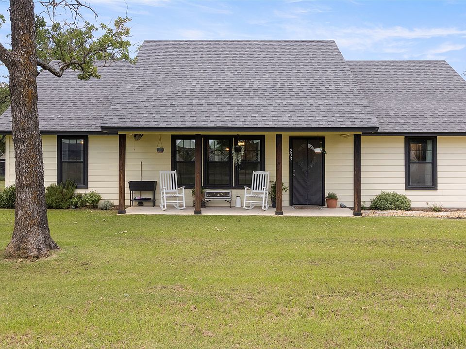 1st image of 203 Brown Ln
