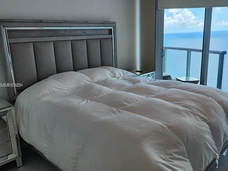 17001 Collins Ave #3705 — Photo 18