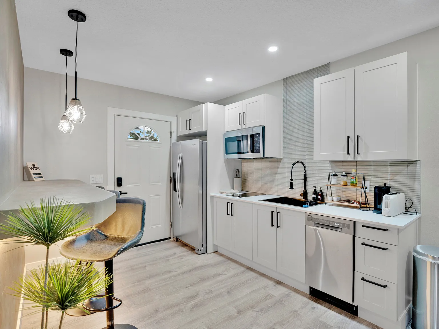 1 bed, $1,900 — Photo 1