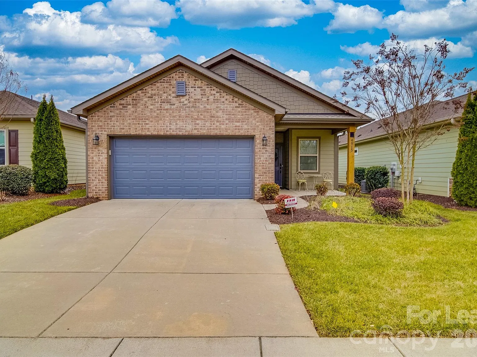 2 bed, 2.0 bath, 1600 sqft, $3,200 — Photo 3