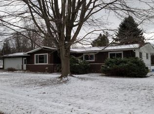 102 High St, Yale, MI 48097