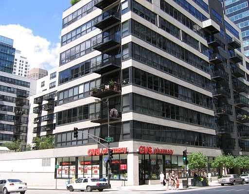 1st image of 130 S Canal St APT 317