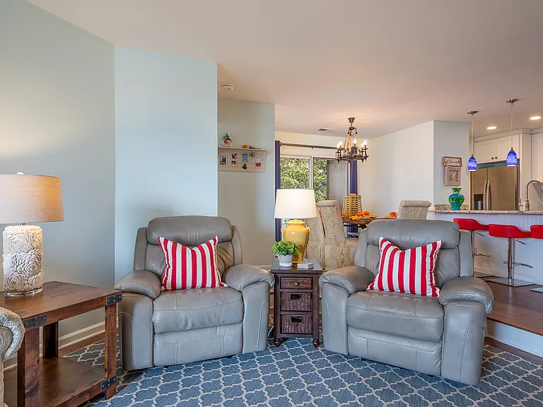 18709 Nautical Dr #206 — Photo 4
