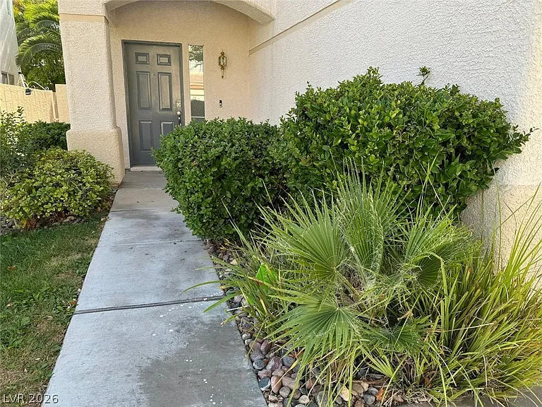 9757 Edifice Ave — Photo 2