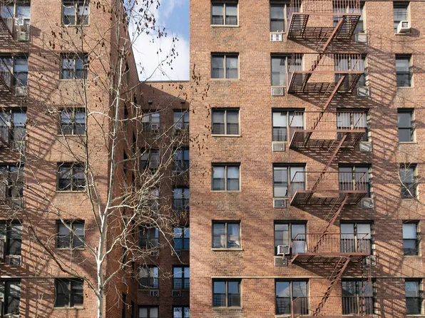 275 Webster Avenue