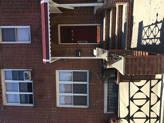 Rented by RealTegrity NY LLC | media 17