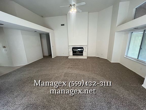 4th image of 1117 E Woodhaven Ln