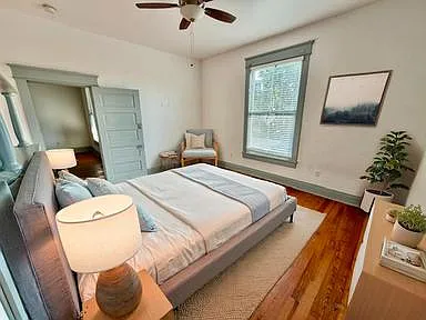 1813 Elliott Ave — Photo 3