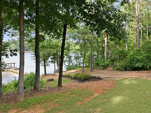 5th image of 1010 Eagles Harbor Dr