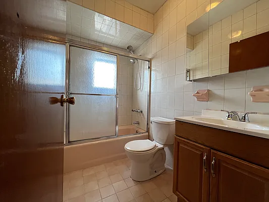 Rented by B & H Properties of New York LTD | media 18