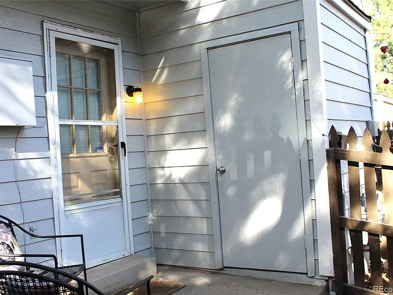 10515 W Dartmouth Ave — Photo 10