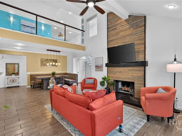 220 Laurelwood Drive, Savannah, GA 31419