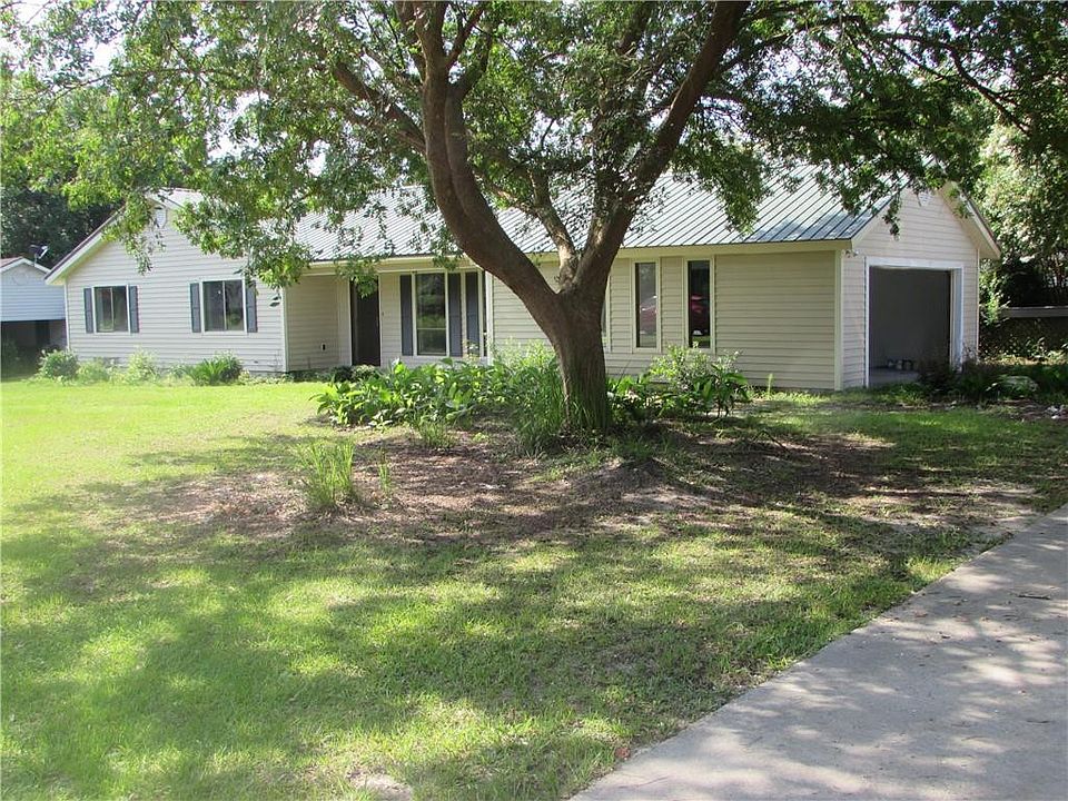 1st image of 3436 Wren Dr