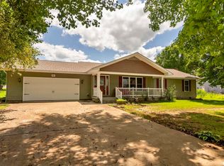 707 S Sunny Slope St, West Frankfort, IL 62896