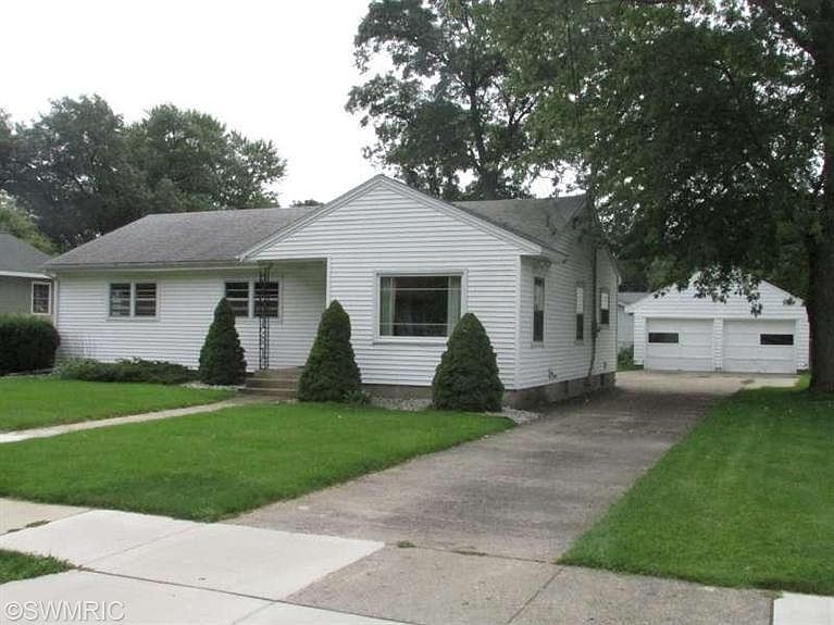 1st image of 2141 Plainfield Ave