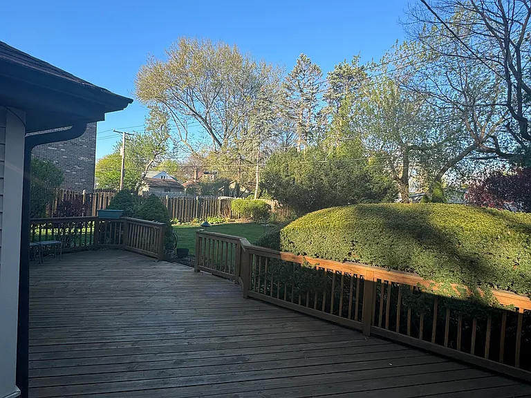 8920 Mason Ave — Photo 21
