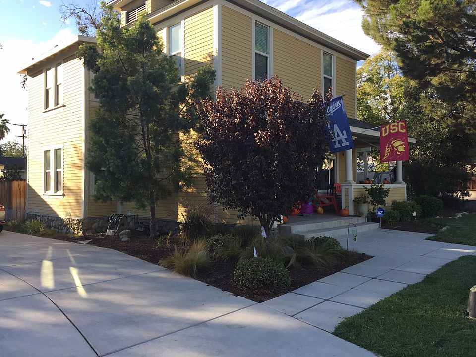 1st image of 403 N Fern Ave