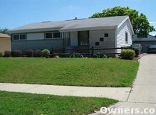 4468 N 89th St, Milwaukee, WI 53225