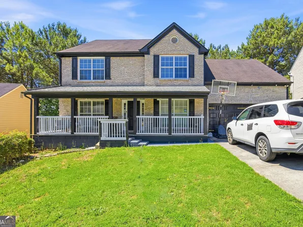 595 Castlebrooke Dr, Lawrenceville, GA 30045