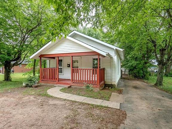 4th image of 1006 Junia Ave