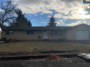 1030 Stillman Ave, Eugene, OR 97404