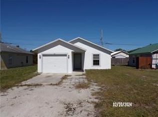 410 14th St SW, Vero Beach, FL 32962