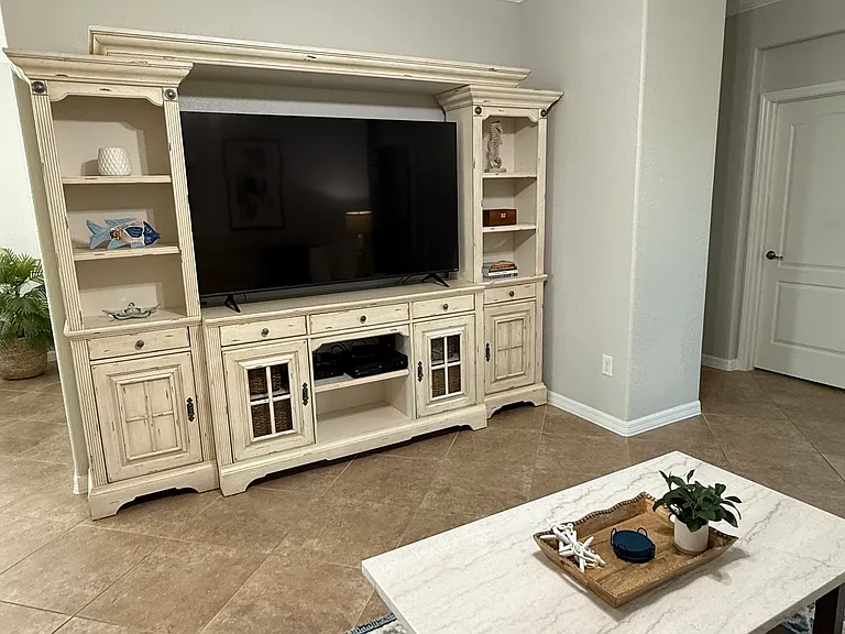 12261 Canavese Ln — Photo 7