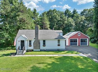 1221 Jason Lane, Niskayuna, NY 12309