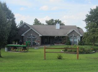 1807 E Hollybrook Ln, Stigler, OK 74462