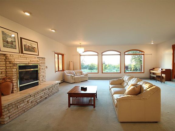 5th image of 7216 Lorelei Dr