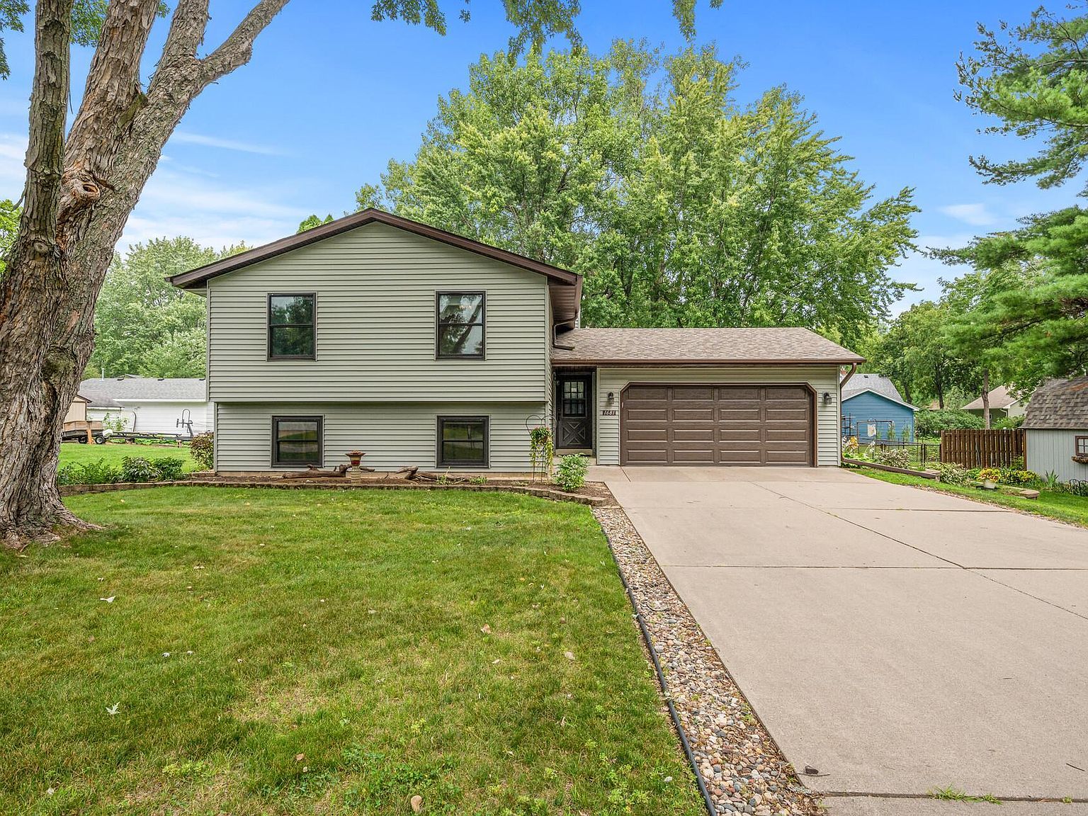 1681 Ridgewood Ave, White Bear Township, MN 55110 | MLS #6420282 | Zillow