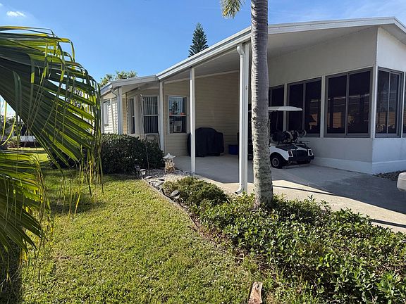 3rd image of 6615 Spanish Lakes Boulevard