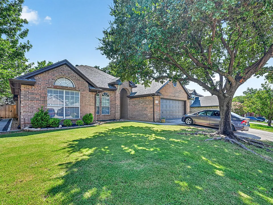 2720 Windstone Way