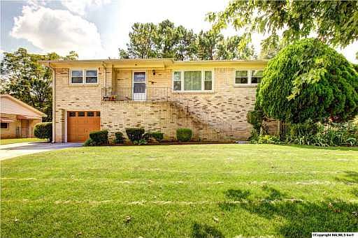 2nd image of 2913 Broadview Dr NW