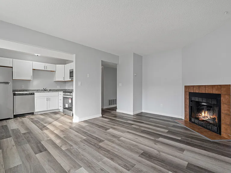 3445 Cochran Dr #B — Photo 7