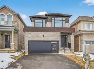 12 Shady Oaks Trl, Hamilton, ON L9B0E9