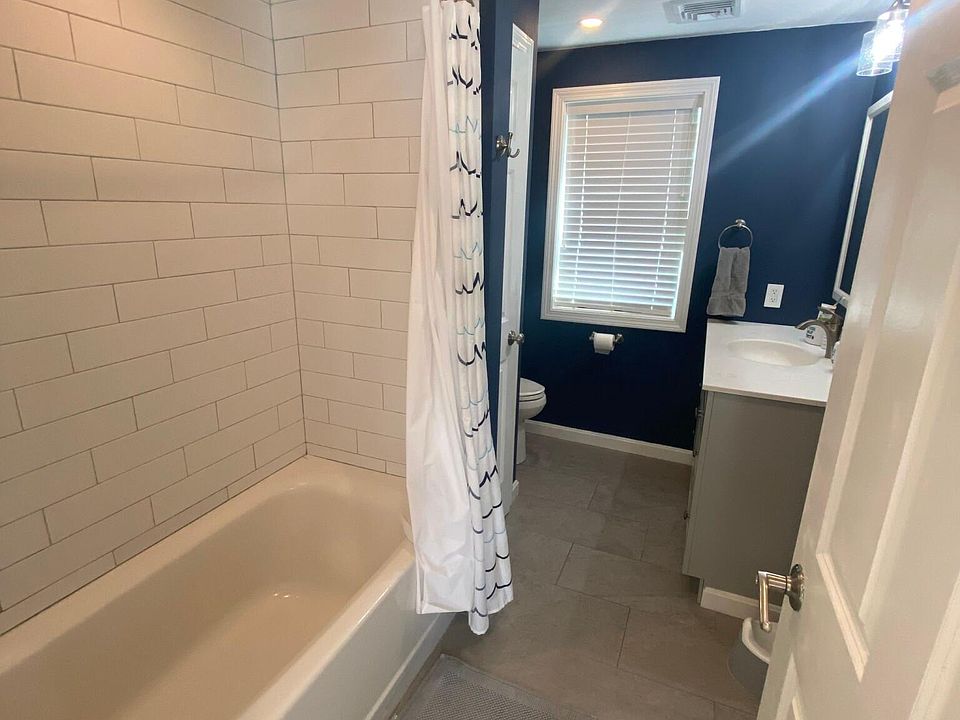 85 Pond St, Avon, MA 02322 Zillow