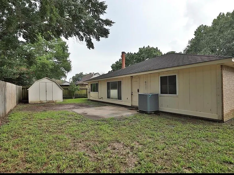3134 Sedgeborough Dr — Photo 20