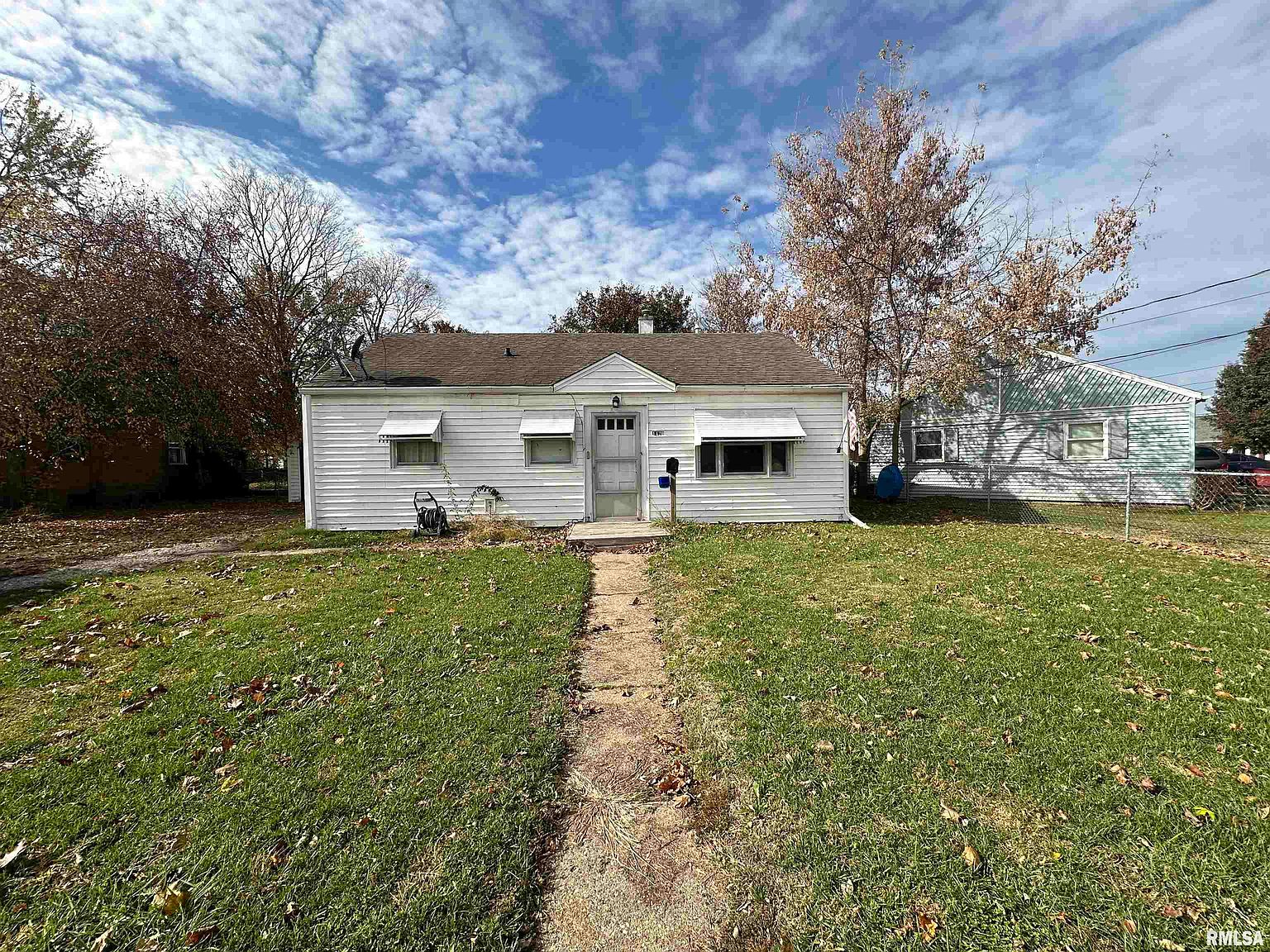 1429 N 5th St, Chillicothe, IL 61523 | Zillow