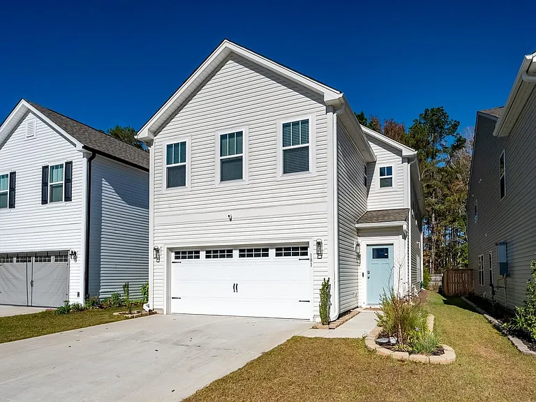 181 Surfbird Rd — Photo 1