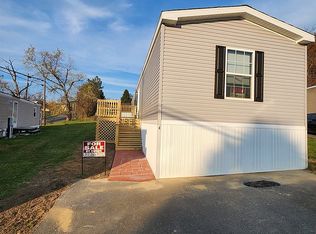 472 S Lancaster St TRAILER 4, Lebanon, PA 17046