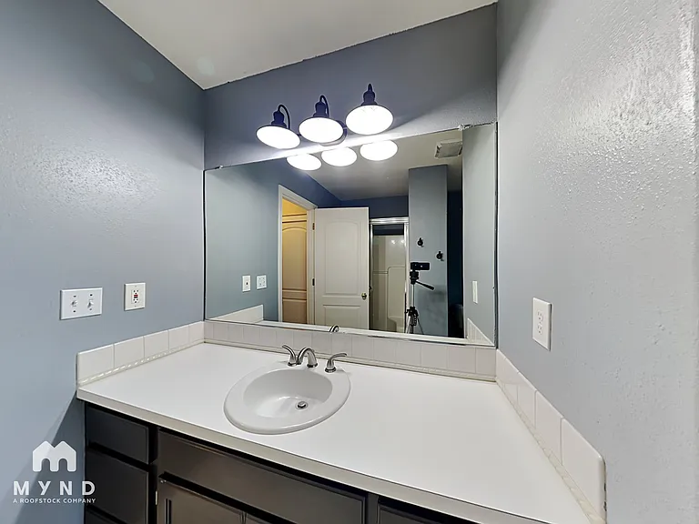 15308 SW Highpoint Dr — Photo 8